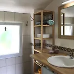 Le Bord De L'eau بيت للعطل *