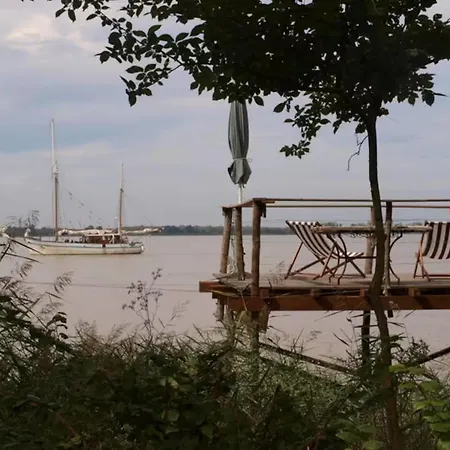 Le Bord De L'eau Tatil Evi Gauriac