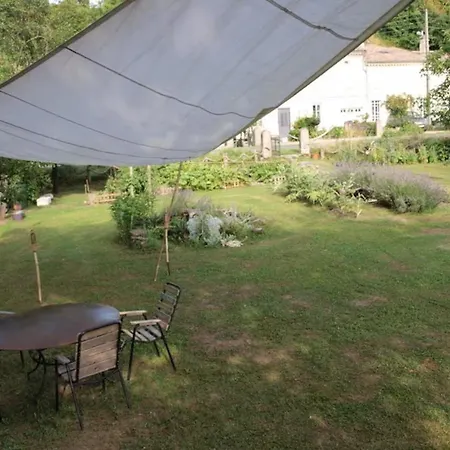 Le Bord De L'eau Tatil Evi Gauriac