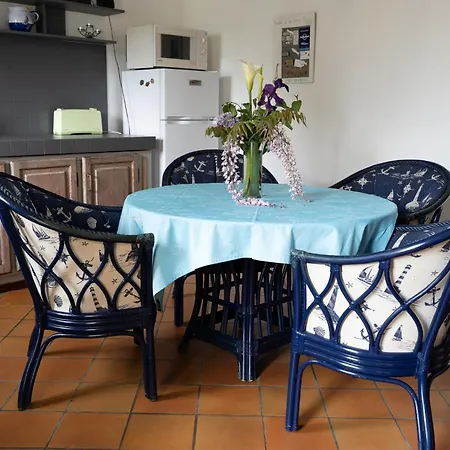 Gite De Charme Le Bord De L'Eau Tatil Evi